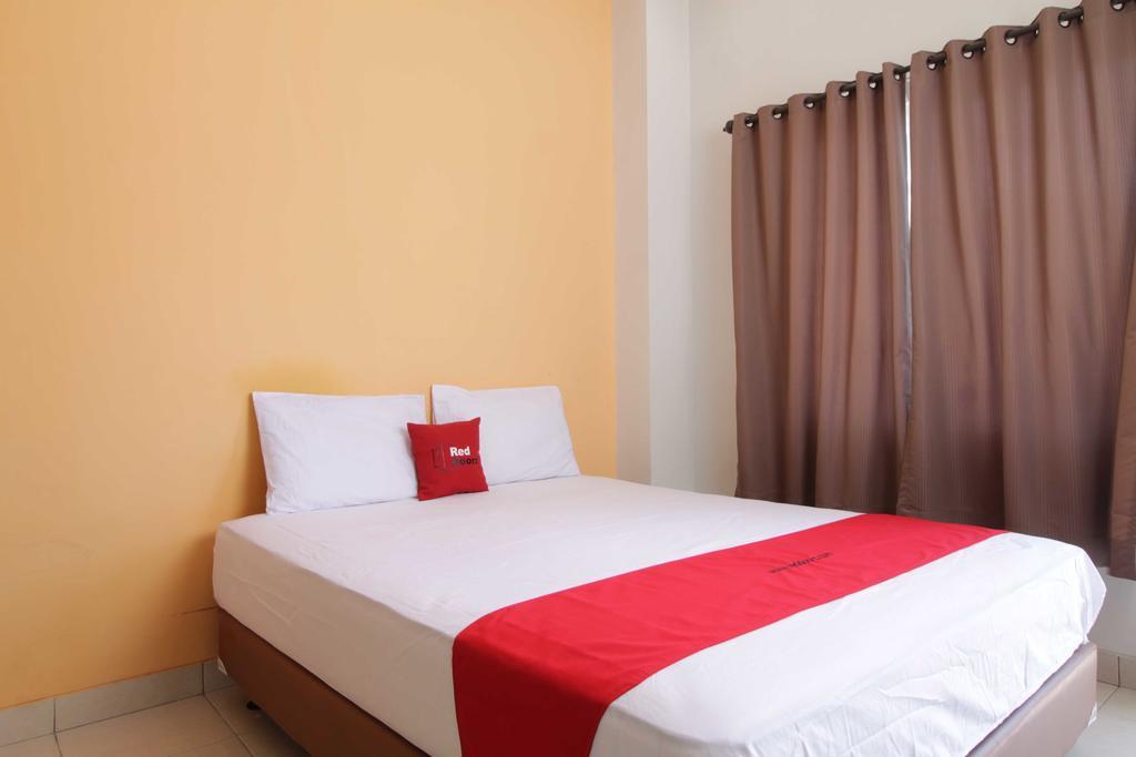 Reddoorz @ Karet Pedurenan 4 Guest house *